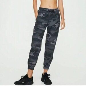 Aritizia TNA Alix Pant Dark Eclipse